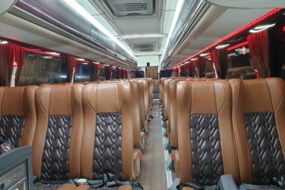 rental bus wisata