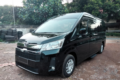 sewa hiace