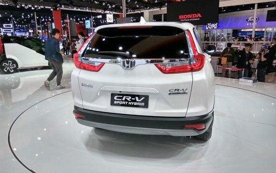 Sewa Honda Jejalkan Mesin Hybrid Pada CR-V