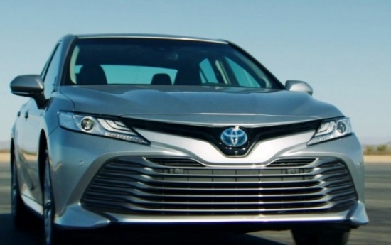 Sewa Buat Camry Baru, Toyota Investasi Lebih dari Rp 17 Triliun