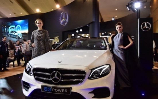 Sewa Mercedes-Benz Berencana Rakit Mobil Listrik E350e di Indonesia