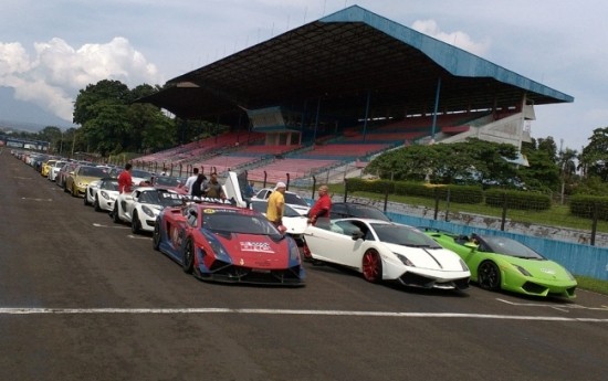 Sewa Pemerintah Beri Sanksi Bagi Pemilik Mobil Mewah yang Telat Bayar Pajak