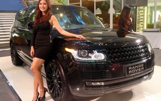 Sewa Mesin Baru, Harga Range Rover Autobiography LWB Jadi Rp 4,3 Miliar