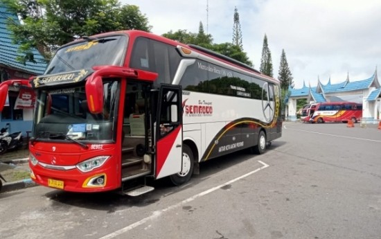 Sewa Sewa Bus Pariwisata Terpercaya dan Berkualitas