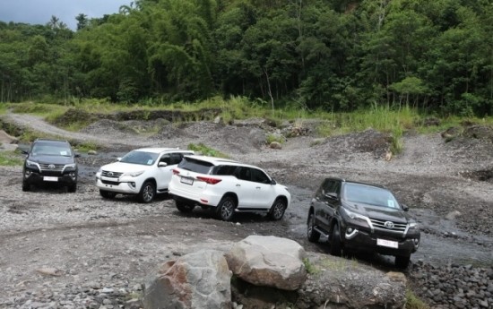 Sewa Fortuner dan Avanza Dorong Kenaikan Penjualan Toyota