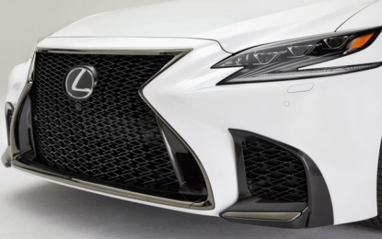 Sewa Lexus LS 500 Baru Tampil Lebih Sporty