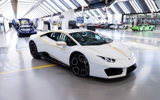 Sewa Lamborghini Paus Fransiskus Laku Terjual Rp 11,6 Miliar