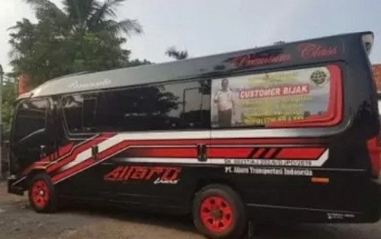 Sewa Yuk, Sewa Elf Coaster untuk Perjalanan City Tour Jakarta di Libur Natal