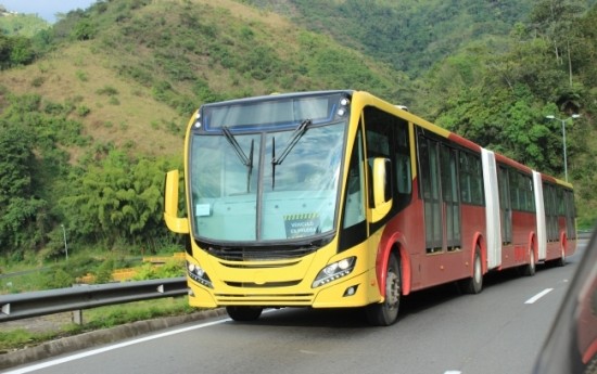 Sewa Scania Panen Penjualan 260 Bus Gandeng-ganda di Sini