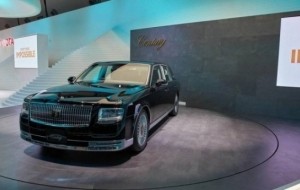 Mobil Pengantin 'Rolls Royce' Ala Jepang Hadir Model Baru di Tokyo