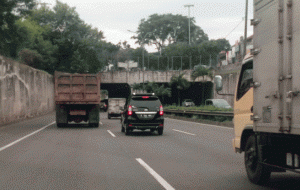 Mobil Pengantin 70% Insiden Tabrakan Akibat Menyalip