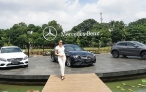 Mobil Pengantin Merasakan Kemewahan dan Performa Deretan Model Mercedes-Benz