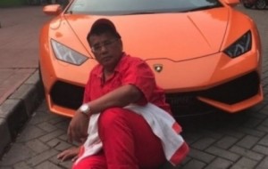 Mobil Pengantin Hotman Paris Hutapea: 