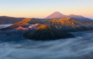 Mobil Pengantin Info Paket Wisata Gunung Bromo dari SEMBODO dan Destinasi yang Wajib Dikunjungi