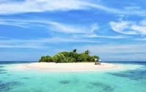 Mobil Pengantin Libur Akhir Tahun dengan Paket Wisata Karimunjawa 4D3N Sembodo