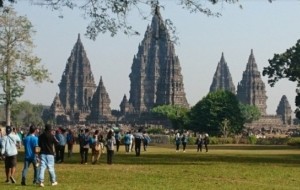 Mobil Pengantin Study Tour Jogja dari SEMBODO: Solusi Liburan Seru sambil Tambah Wawasan