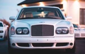 Mobil Pengantin Mobil Bentley: Sejarah, Fitur, dan Keunggulan