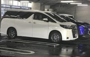 Mobil Pengantin Toyota Alphard Siap Facelift
