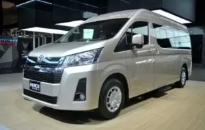 Mobil Pengantin Toyota HiAce Premio, Minibus Modern Dengan Fitur Keamanan Terlengkap