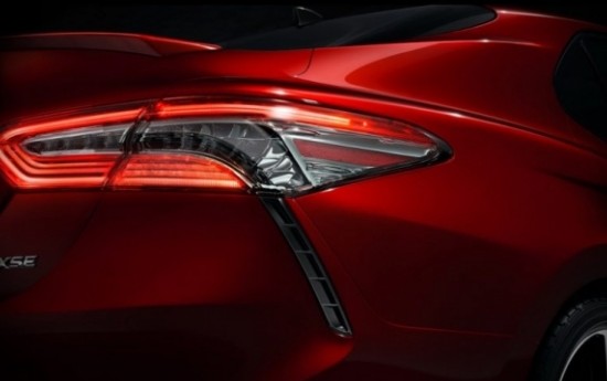 Sewa Toyota Hadirkan Gambar Teaser Camry Terbaru