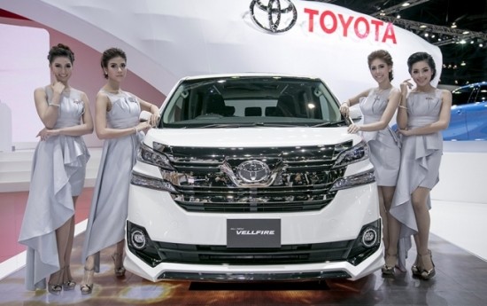 Sewa Tanpa Gembar-Gembor Toyota Rilis 2 MPV Edisi Khusus