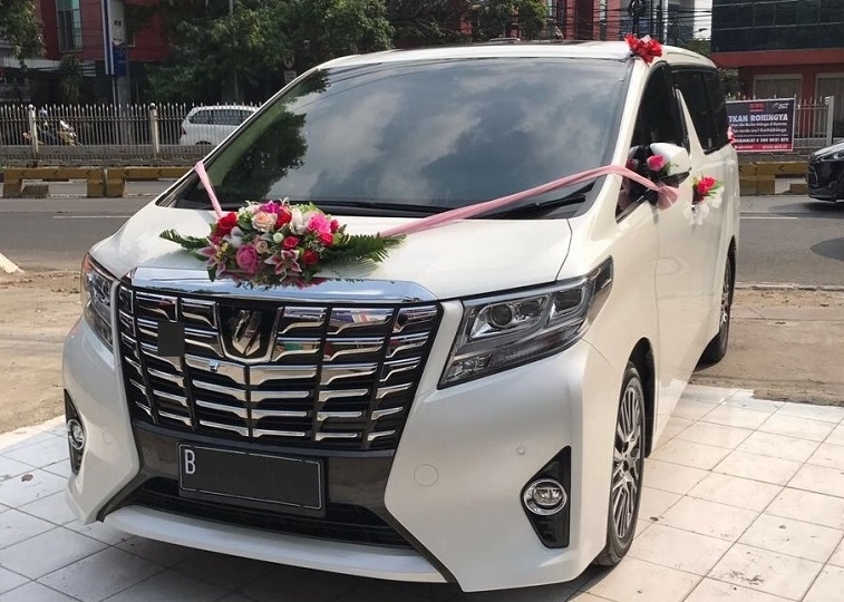 Mobil Pengantin - Sewa Mobil Pribadi  Sembodo Rent a Car 