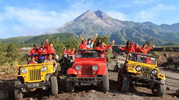 5D4N Wisata Jogjakarta